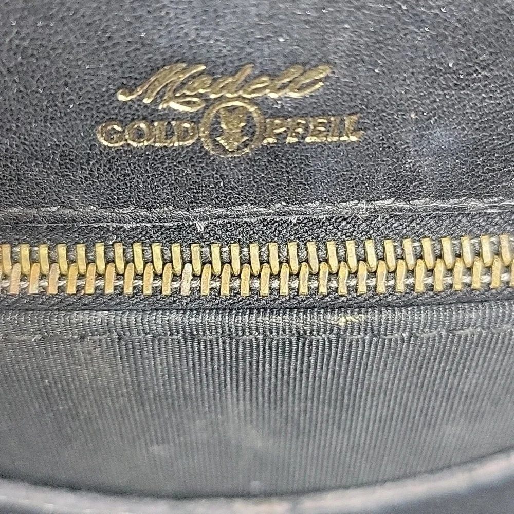 ×MODELL VINTAGE GOLD PFEIL Black‎ Leather Purse